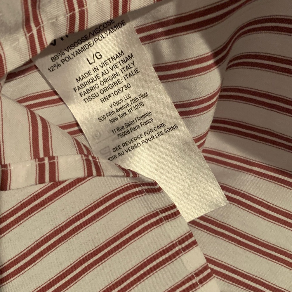 VINCE
Till Stripe Cropped Button Down Tops
 large & Medium - Picture 4 of 9